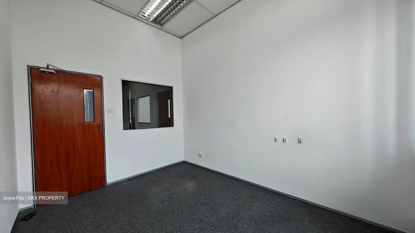 Hoe Huat Industrial Building (D19), Factory #584307781